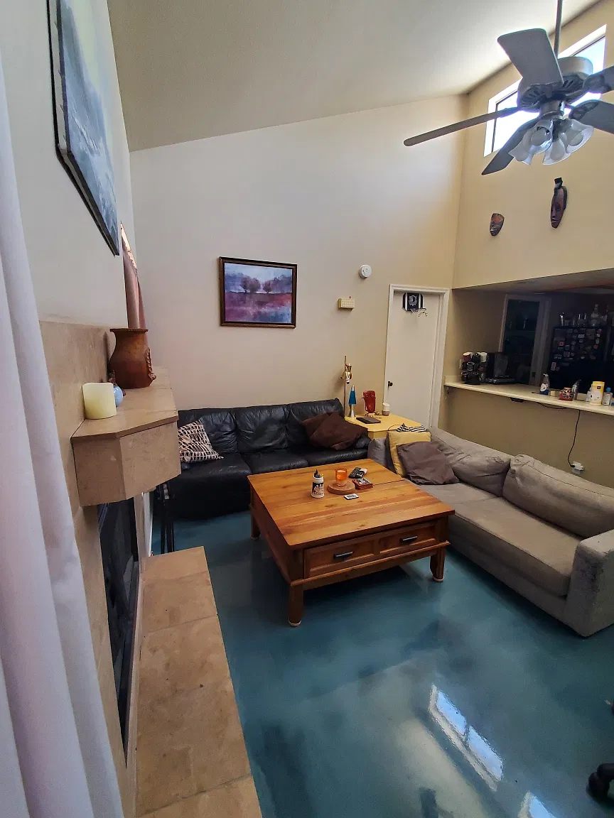 2 bed, 1000 sqft, $1,700 — Photo 1