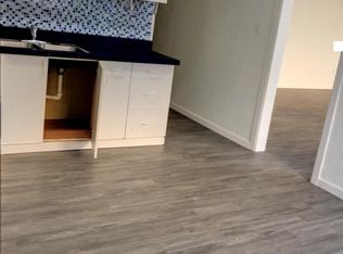 5845 Cherry Ave, Long Beach, CA 90805