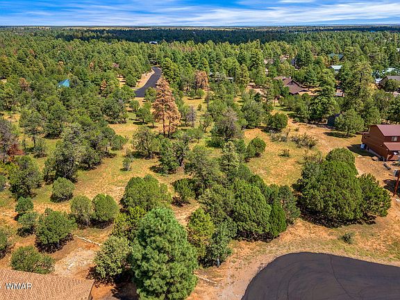3rd image of 2864 Buck Cir