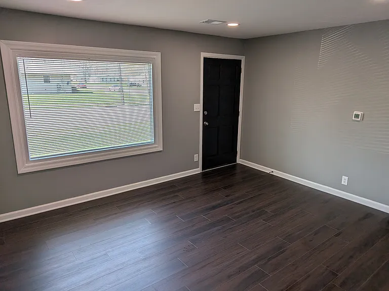 1008 Olympia Dr — Photo 4