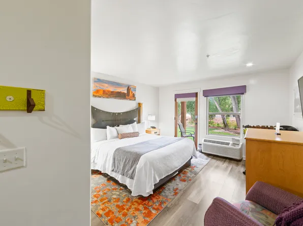 100 W 200 S #118, Moab, UT 84532