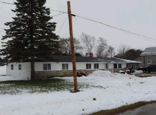 6877 Turtle St, Posen, MI 49776
