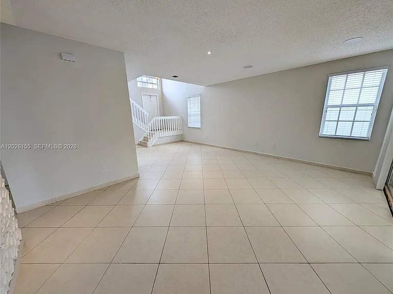 15320 NW 6th Ct — Photo 5