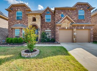 202 Ravenel St, Glenn Heights, TX 75154