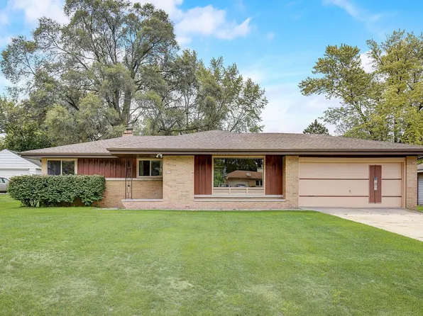 4537 W Fountain AVENUE, Brown Deer, WI 53223
