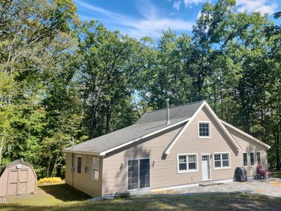 213 Powderhorn Dr, Lackawaxen, PA, 18435