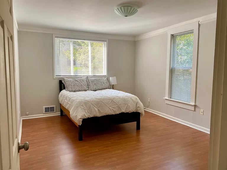 504 25th Ave S #1 — Photo 15