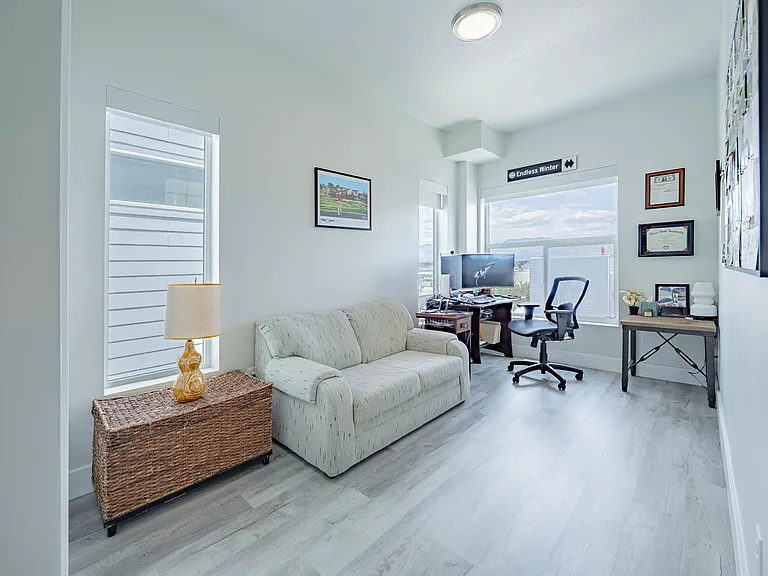 3588 S Argon Dr — Photo 50