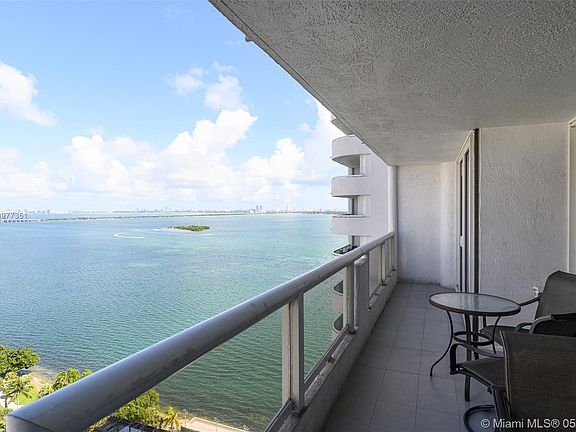 3rd image of 1717 N Bayshore Dr #A-2640