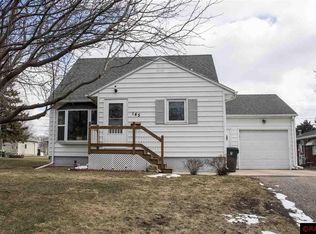 145 Long St, Mankato, MN 56001