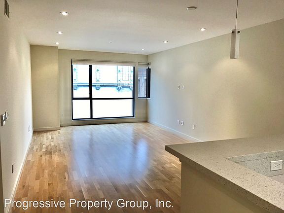 4th image of 233 Franklin St APT 505