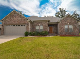 7216 Glenn Hills Dr, Sherwood, AR 72120