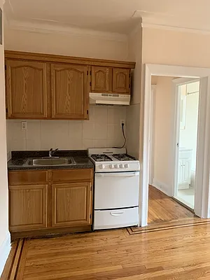 Rented by Pomona Malone Inc | media 8