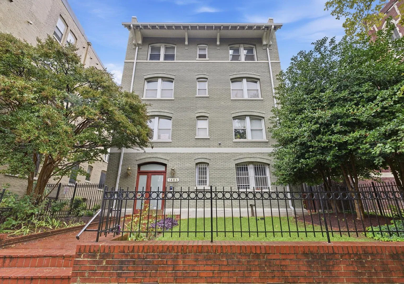 1465 Columbia Rd NW - 101 — Photo 1