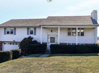 106 Fieldcrest Dr, Tunkhannock, PA 18657