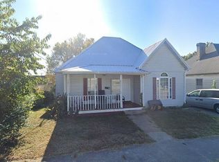 1007 Wray St, Knoxville, TN 37917