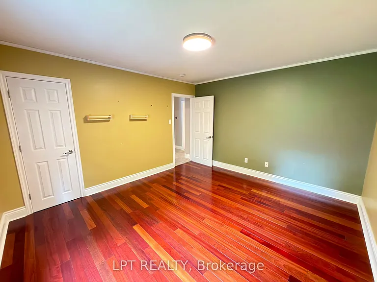 20 Gregory St — Photo 13