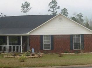 2561 Southern Oaks Dr, Cantonment, FL 32533