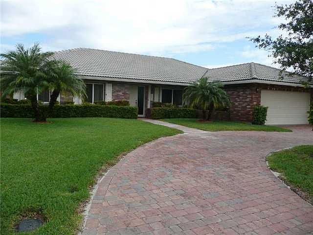 1st image of 10933 NW 17th Pl