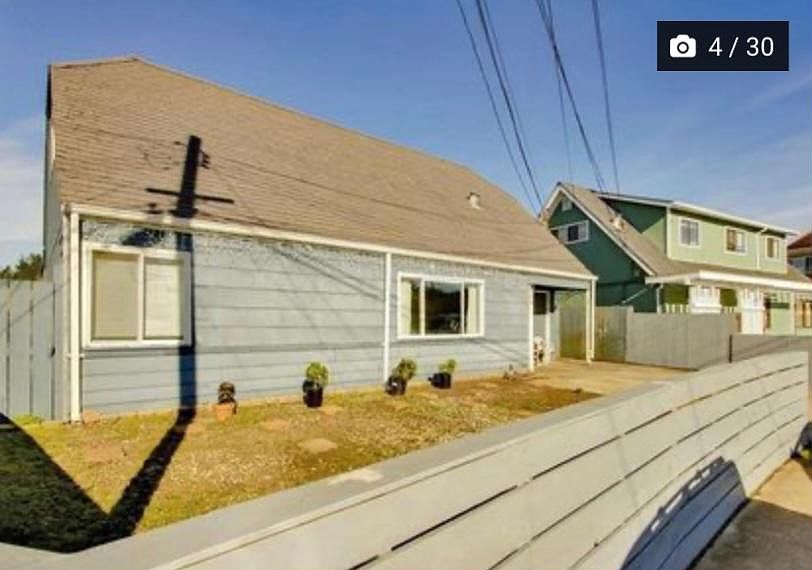 1st image of 366 Mina Ln