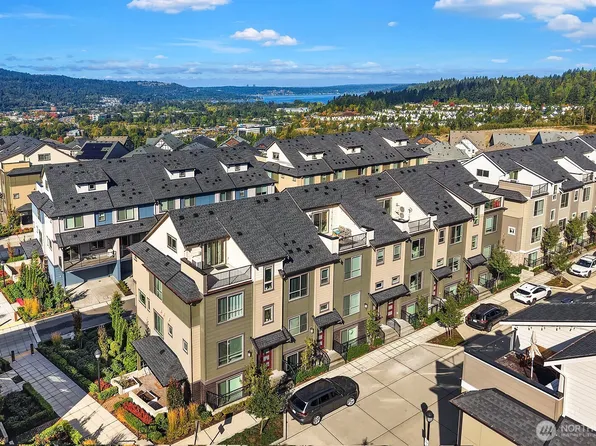 1241 7th Avenue NE, Issaquah, WA 98029