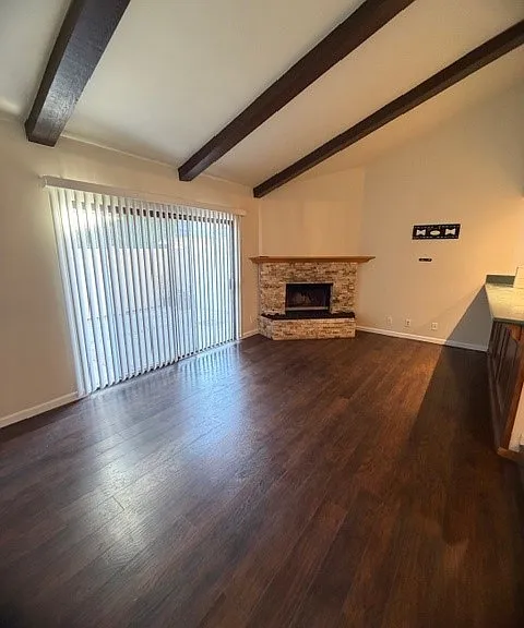 18435 Keswick St #13 — Photo 7