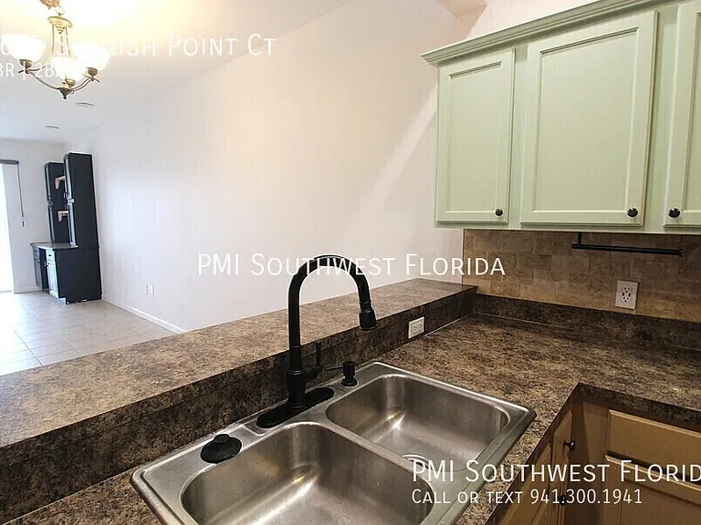 5635 Spanish Point Ct — Photo 17