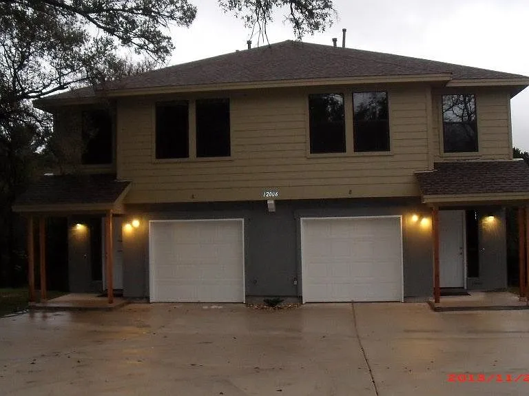 12008 Pollyanna Ave #A — Photo 20
