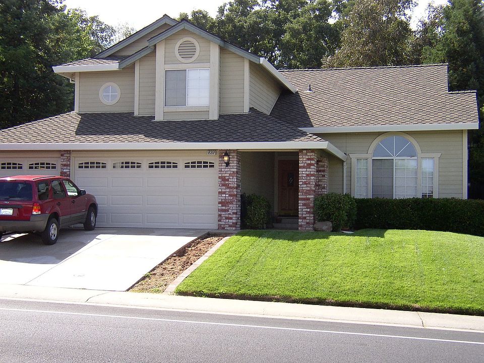 1st image of 822 Willow Creek Dr