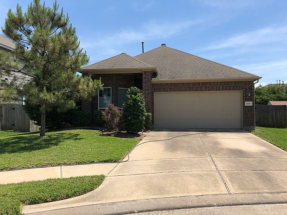 2nd image of 16951 Langham Crossing Ln