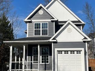 9528 McKinley Ave, Manassas, VA 20110