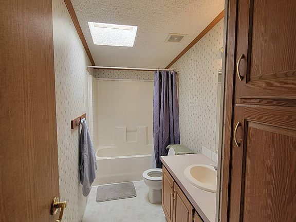 4th image of 2598 Ayala Dr Space 26
