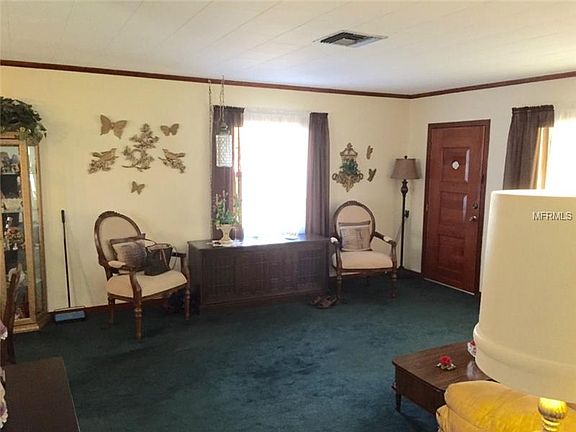 5th image of 746 Woodland Ave