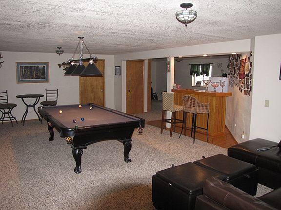Family fun rec room