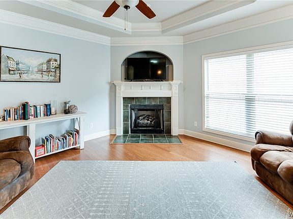 5th image of 6523 Helen Julia Ln