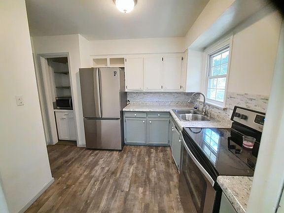 5th image of 1503 Potter Blvd