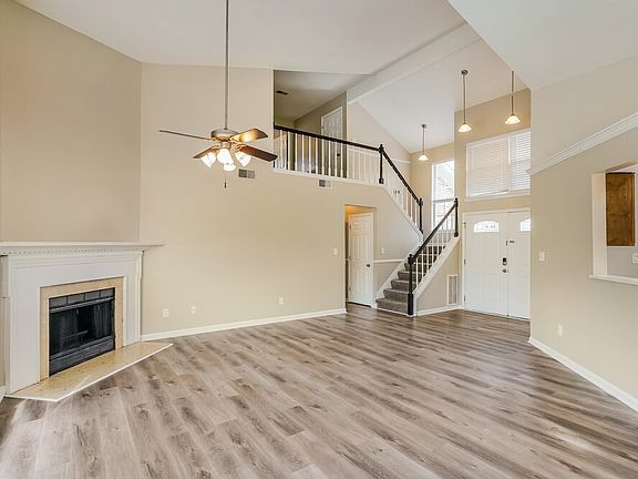 5th image of 102 Summerwood Ct