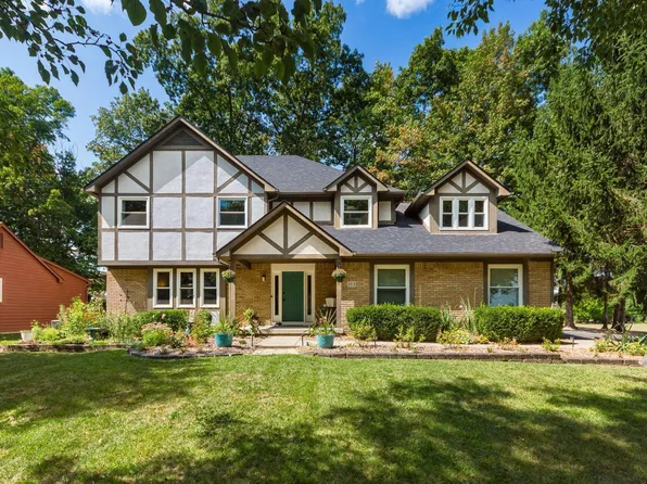 203 N Hempstead Rd, Westerville, OH 43081