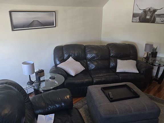 4th image of 146 Hillside Rd APT 3