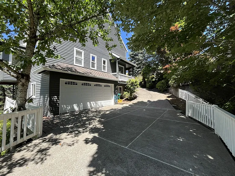 1922 NW New Hope Ct — Photo 75