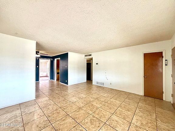 4th image of 3305 Capella Ave