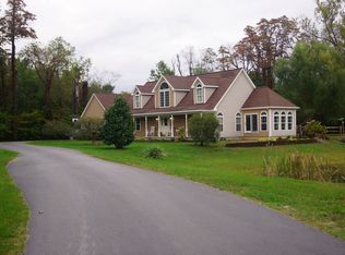 4170 Creekside Dr, Swanton, OH 43558