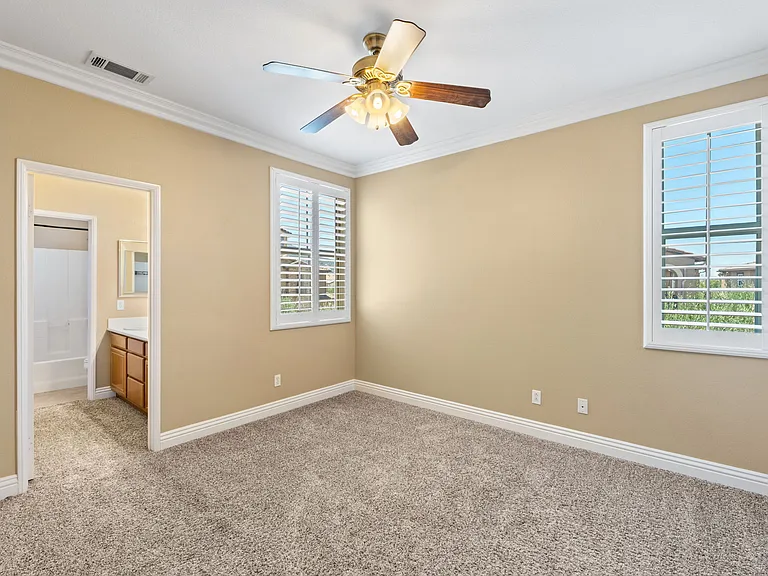 31035 Strawberry Tree Ln — Photo 25