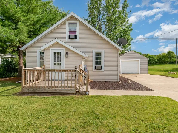 6276 Pine St, Cass City, MI 48726