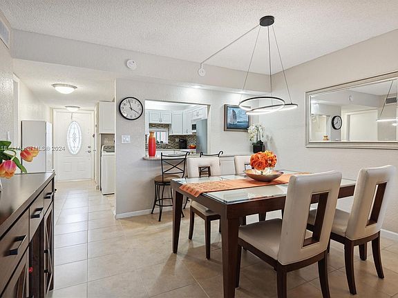 5th image of 9511 N Hollybrook Lake Dr APT 301