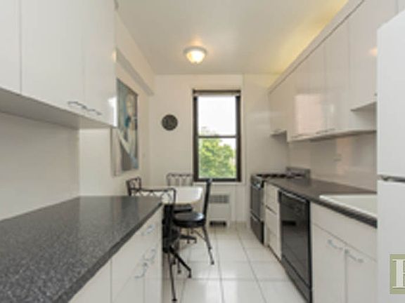 2nd image of 611 W 239th St APT 4G
