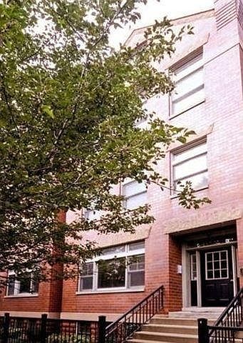 1st image of 120 W Cullerton St #304