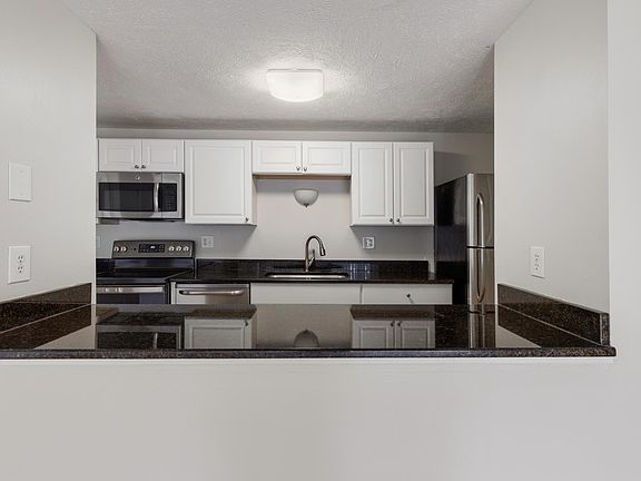 4th image of 8418 Obannon Ct APT 1006
