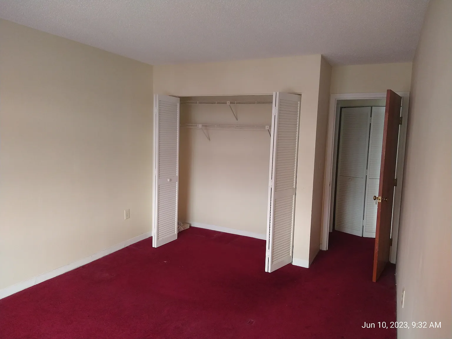 Kenmar Drive, Billerica — Photo 4