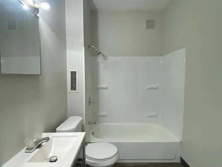 7918 Force Ave #2 — Photo 13